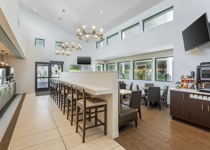 Best Western Plus Stevenson Manor