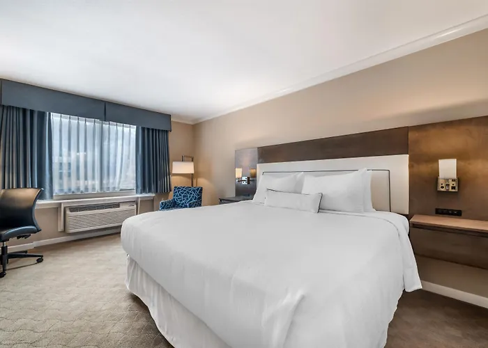 Best Western Plus Columbia River Hotel