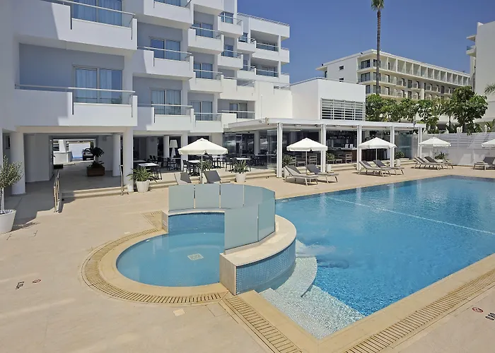 Okeanos Beach Boutique Hotel
