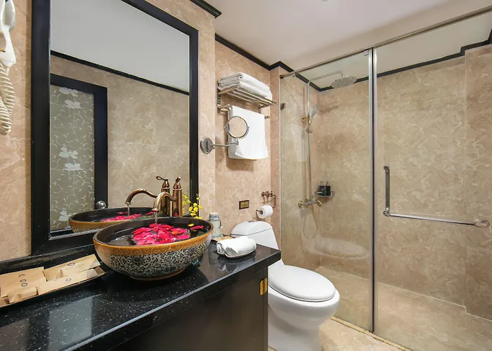 Lavender Central Hotel & Spa Hanoi