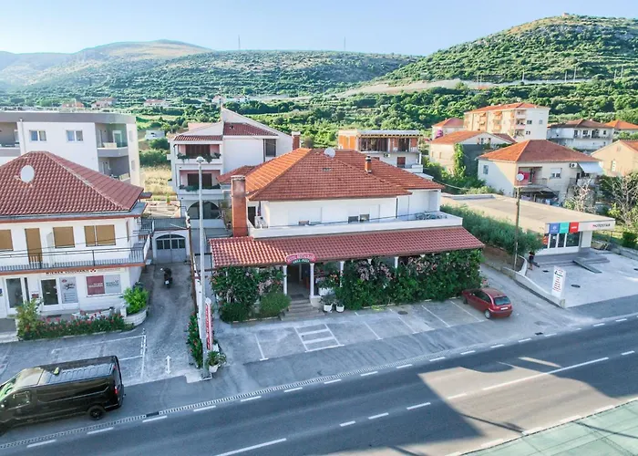 Hotel Trogirski Dvori