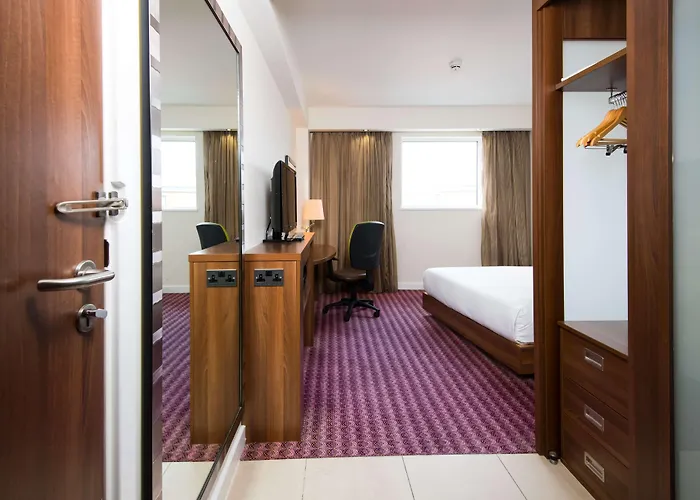 Hampton By Hilton Birmingham Jewellery Quarter