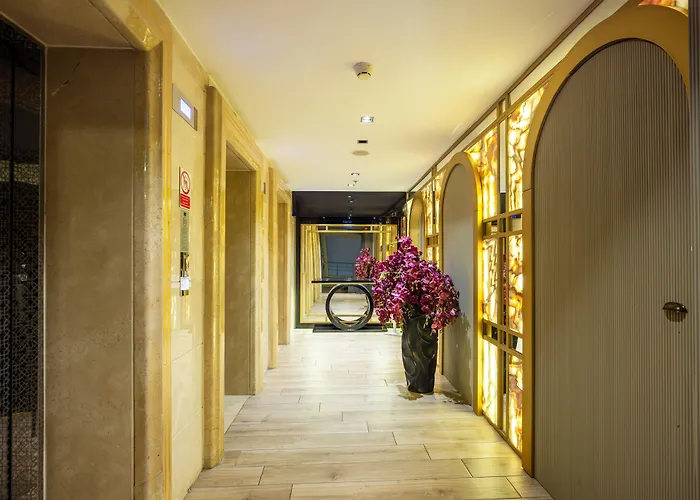 Doubletree By Hilton Izmir - Alsancak
