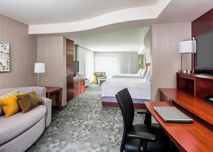 Courtyard By Marriott Kalamazoo Portage