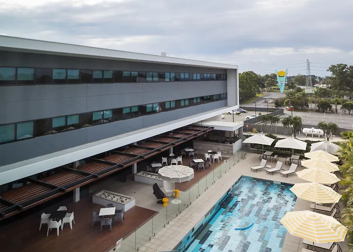 Atura Blacktown