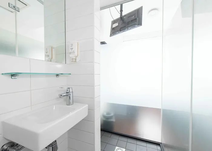 Easyhotel Rotterdam City Centre
