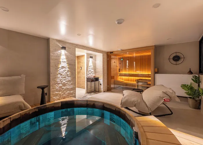 Atypik Hotel Clichy