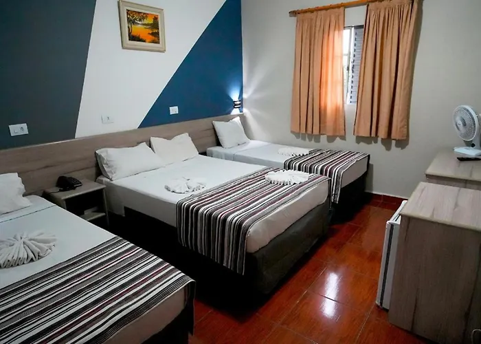Hotel Dan Inn Poços de Caldas - A melhor localização do Centro by Nacional Inn