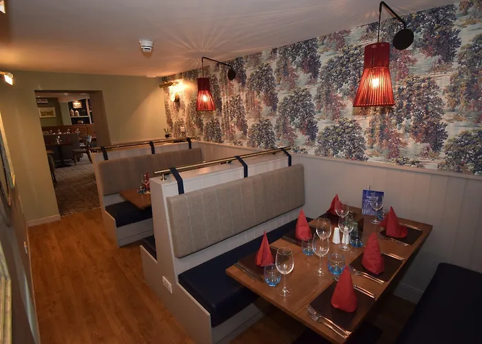 Elphinstone Hotel