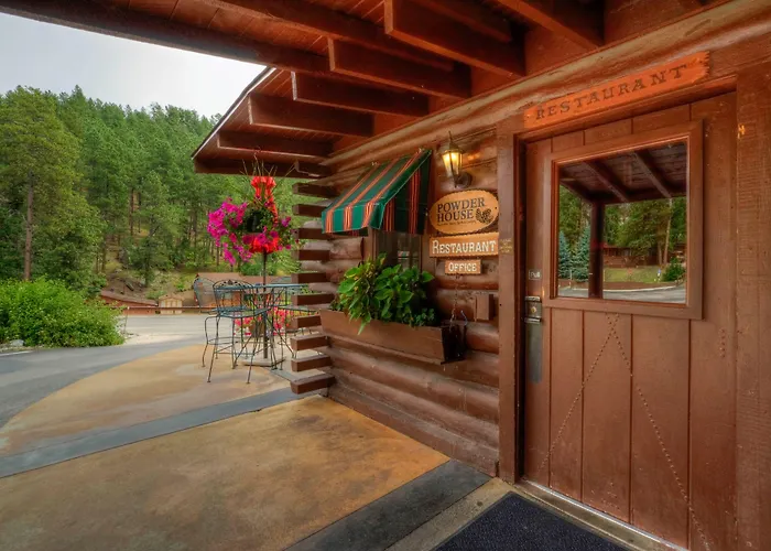 Powder House Lodge