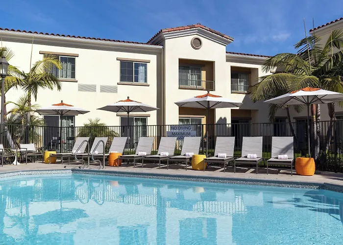 Courtyard By Marriott Santa Barbara Goleta