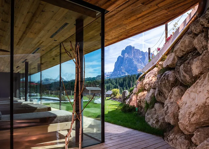 Saltria - Your Alpine Experience Alpe Di Siusi