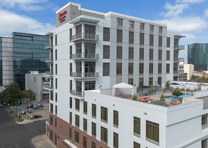 Hampton Inn And Suites Austin University Capitol