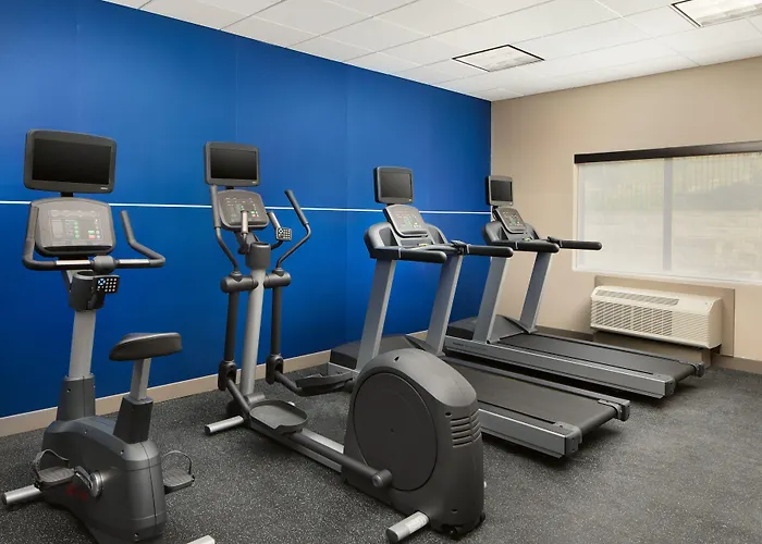 Holiday Inn Express And Suites Wheeling By Ihg