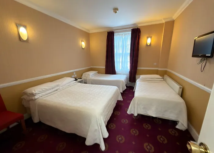 Balmoral House Hotel
