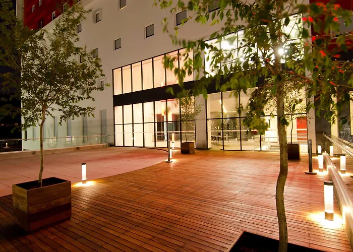Ramada Encore By Wyndham Guadalajara Sur