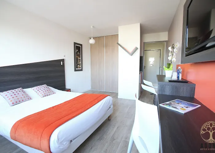 Aparthotel Adonis Paris Sud à Chevilly-Larue
