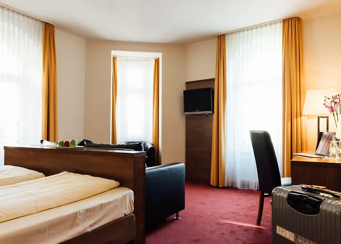Arcade Hotel