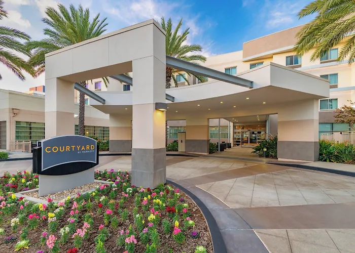 Courtyard By Marriott Santa Ana Orange County Hotel