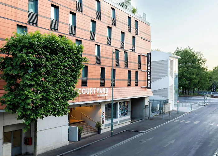 Courtyard By Marriott Paris Arcueil