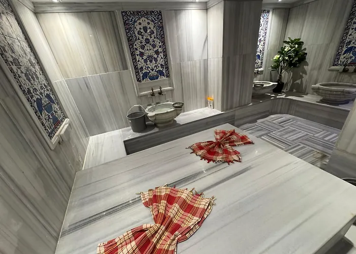Hotel Perula & Spa