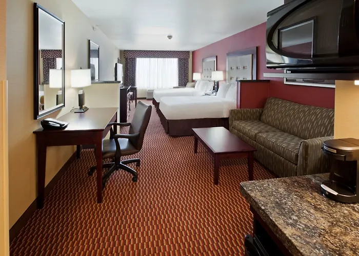 Holiday Inn Express And Suites Great Falls By Ihg