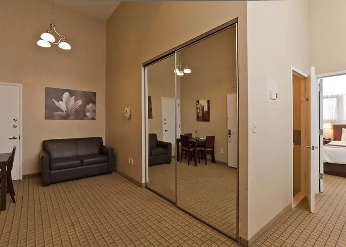 Pointe Plaza Hotel (Adults Only) New York