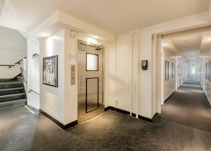 Hollywood Historic Hotel