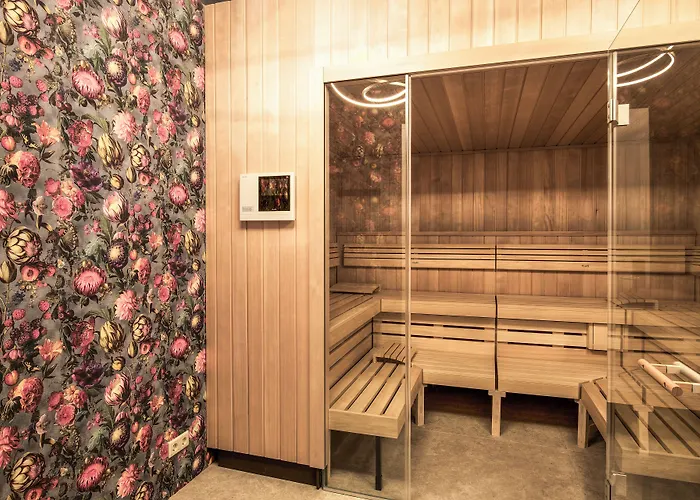 Boutique Hotel Lumiere & Appartementen