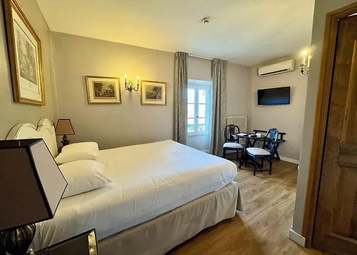 Hotel Du Midi
