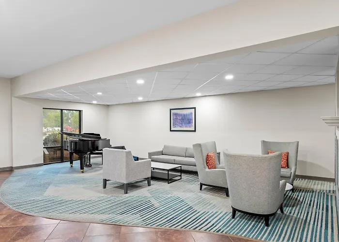 Comfort Suites Gothenburg South