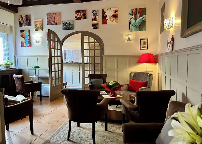 Logis Hotel Des Causses