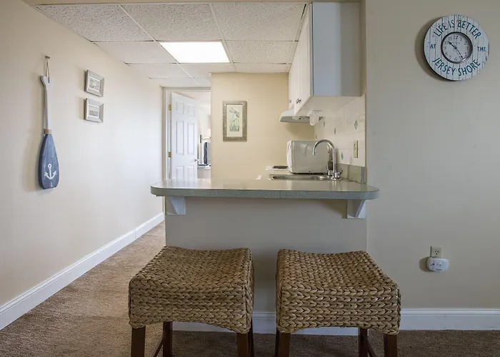 Biscayne Suites