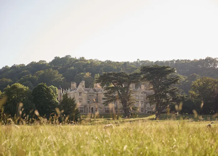 Dumbleton Hall