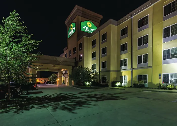 La Quinta By Wyndham Fargo-Medical Center