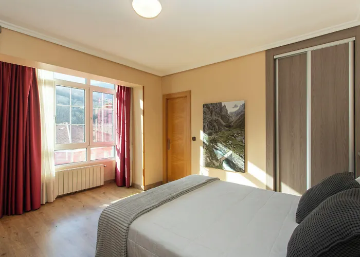 Hotel Naranjo De Bulnes