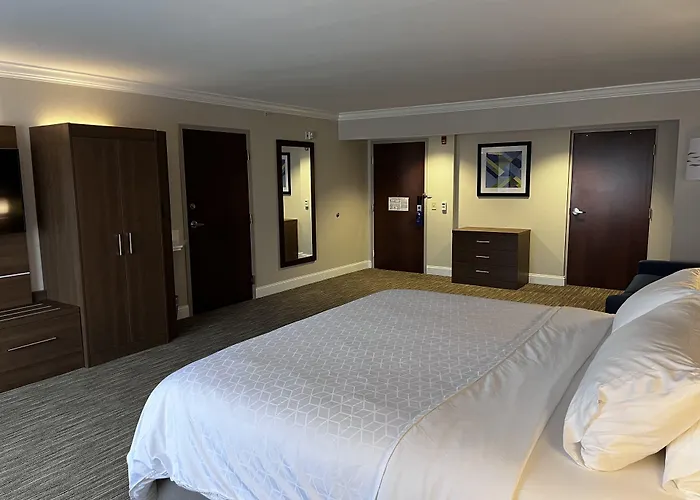 Holiday Inn Express & Suites Williamsport By Ihg