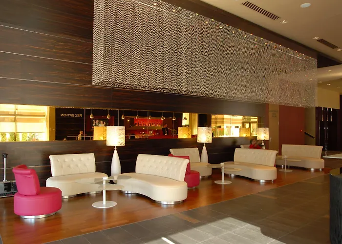 Golden Tulip Ana Dome Hotel