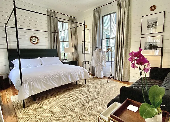 Coppersmith Inn Bed And Breakfast