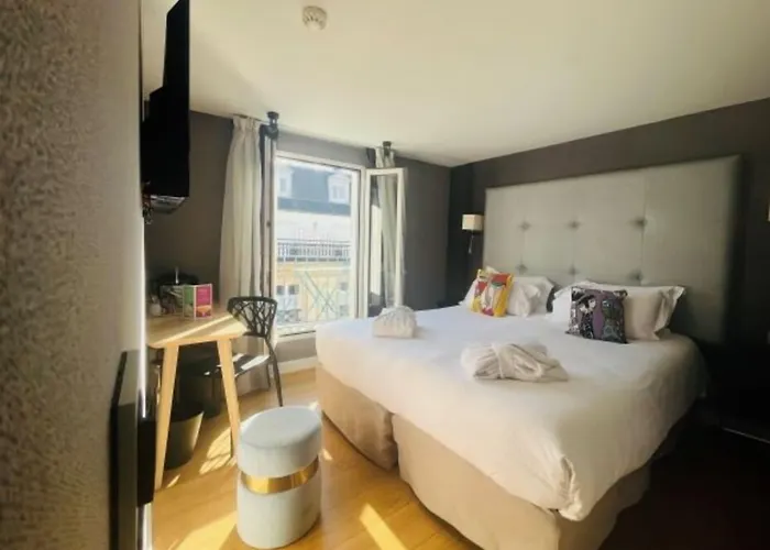 Hotel Opéra Marigny Paris
