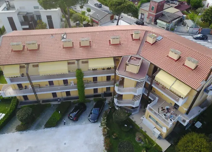 Beverly Park Residence Tirrenia