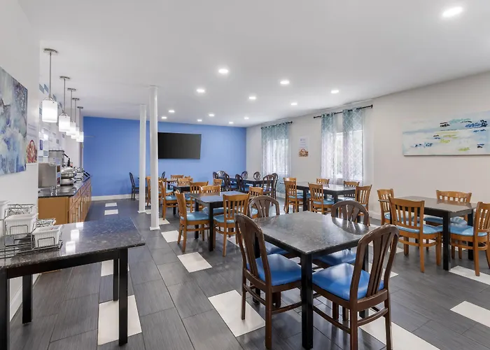 Surestay Plus Hotel By Best Western Niagara Falls East