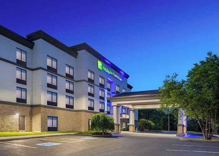 Holiday Inn Express Hotel & Suites Brockville By Ihg