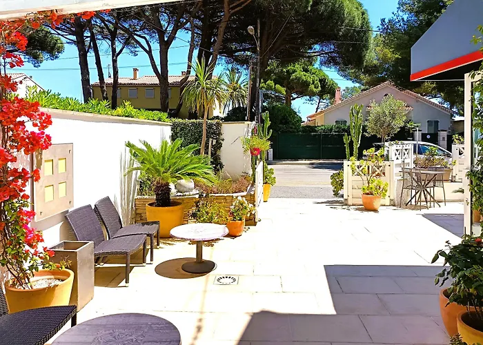 Hôtel Le Méditerranée Hyères