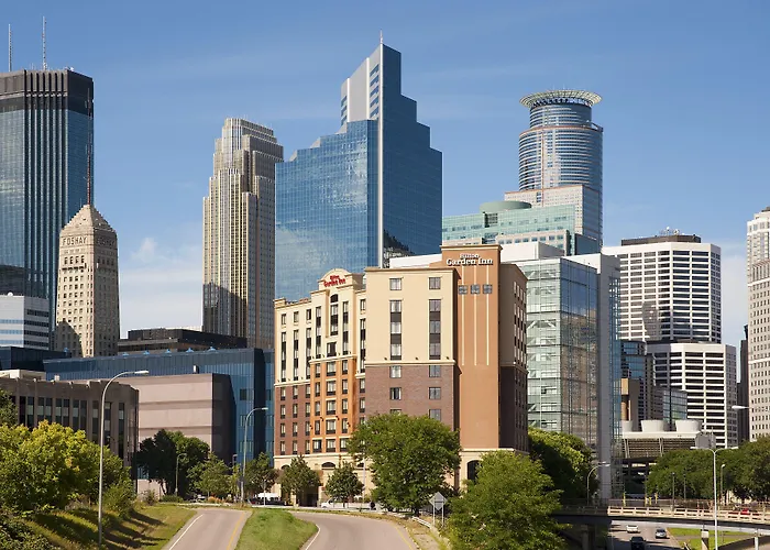 Hilton Garden Inn Minneapolis Downtown
