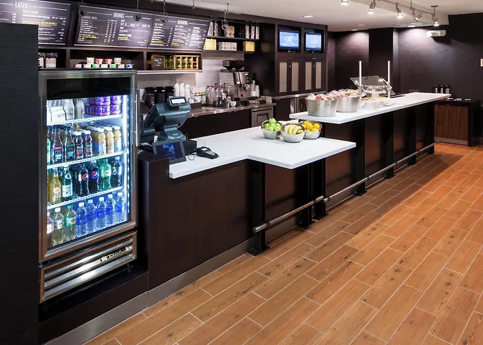 Courtyard By Marriott Miami At Dolphin Mall Sweetwater