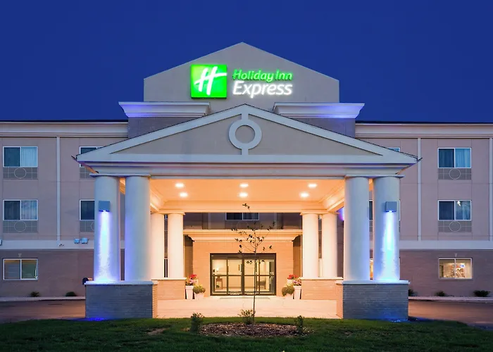 Holiday Inn Express Devils Lake By Ihg