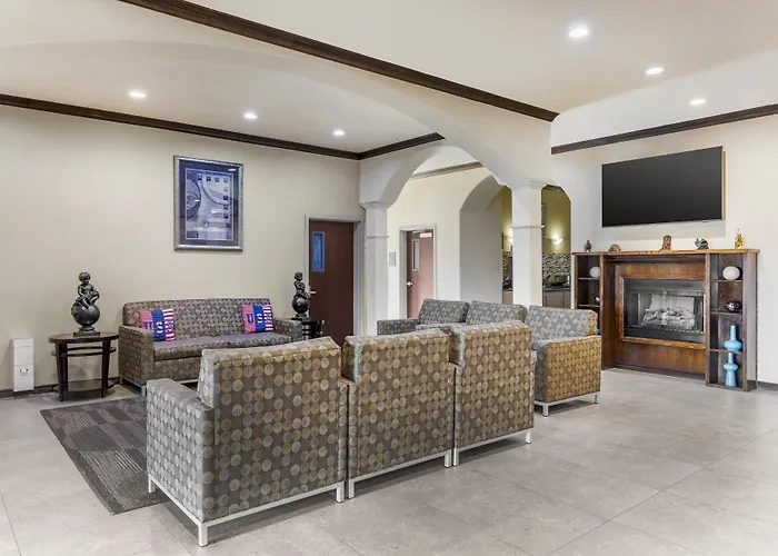 Best Western Red River Inn & Suites