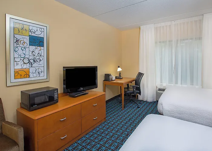 Fairfield Inn & Suites Kodak