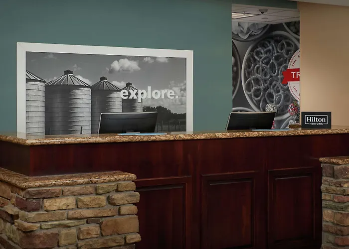 Hampton Inn & Suites Rogers